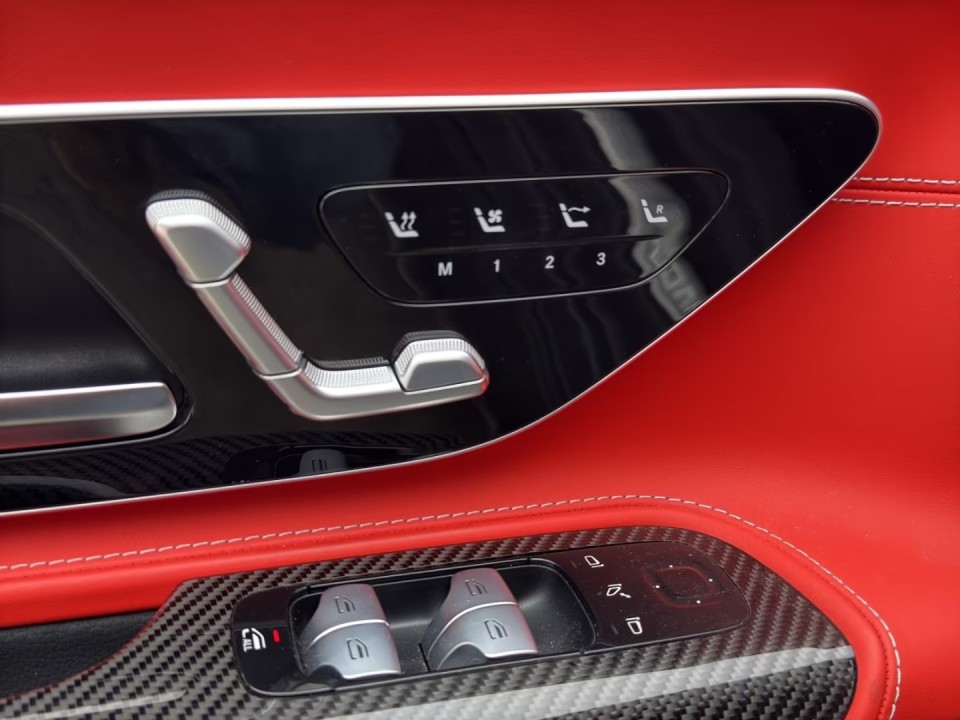 Mercedes-Benz SL 55 AMG - foto 17