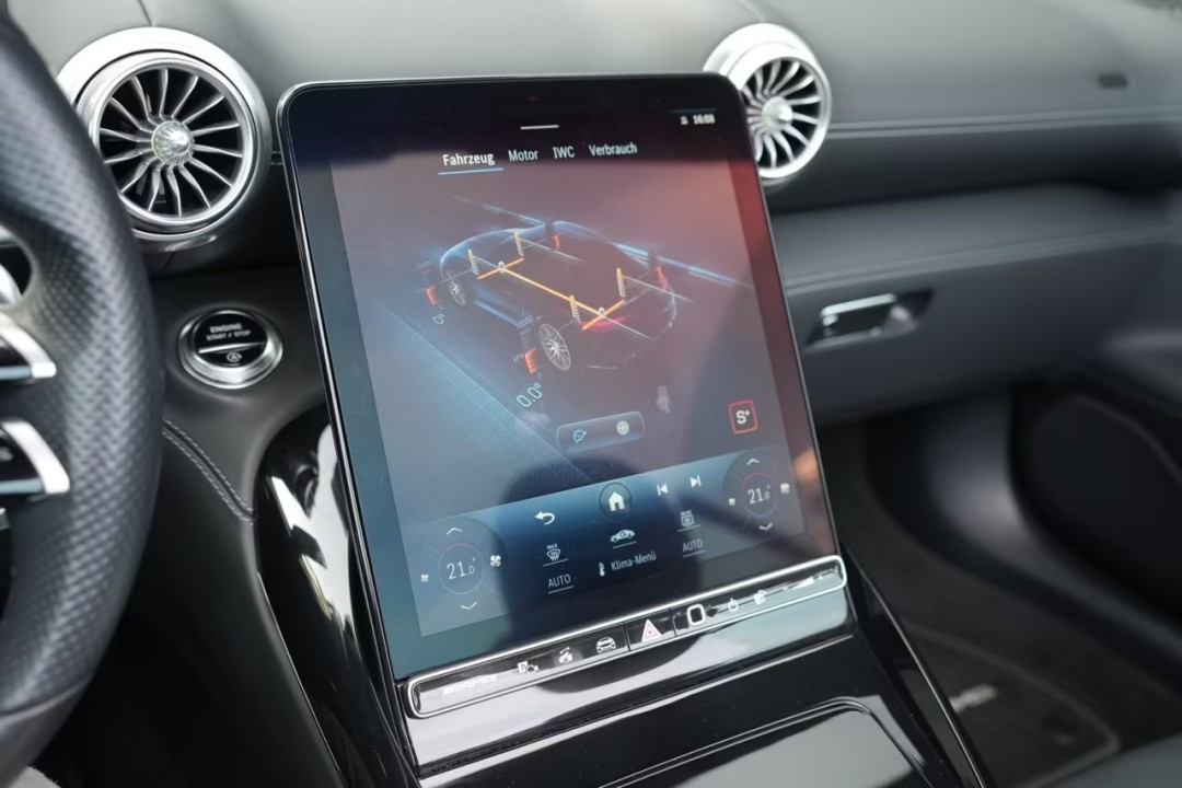 Mercedes-Benz SL 63 AMG - foto 25