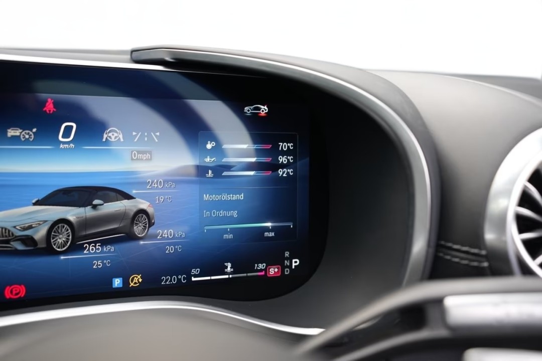 Mercedes-Benz SL 63 AMG - foto 18