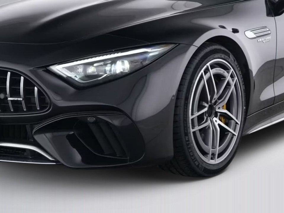 Mercedes-Benz SL 63 AMG - foto 8