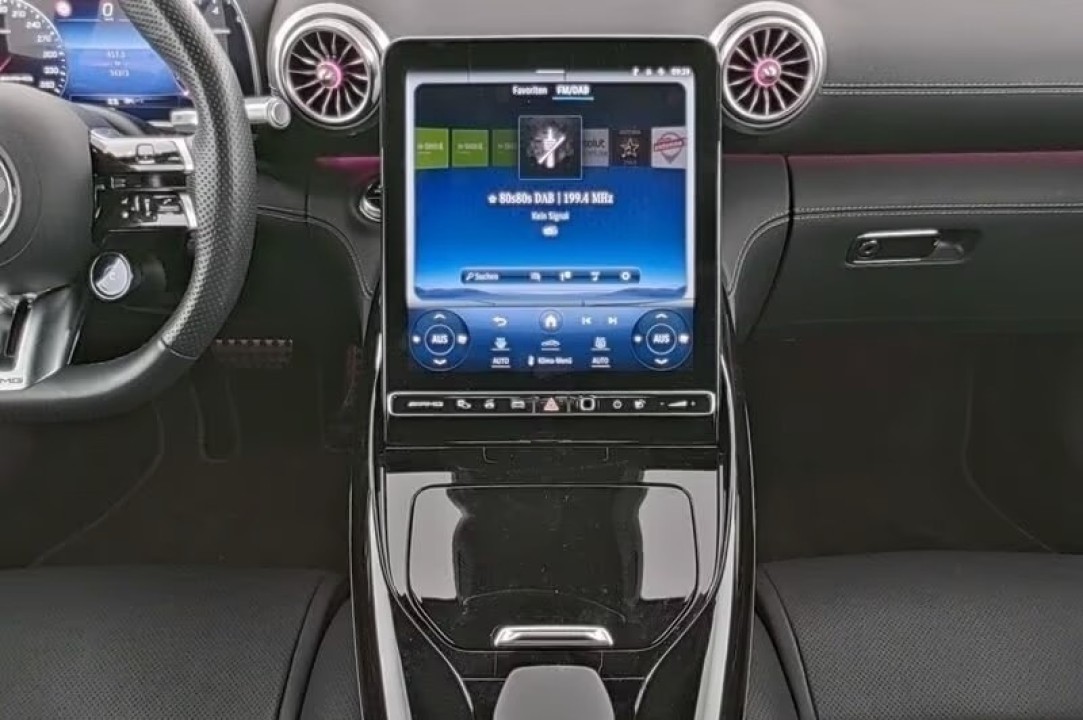 Mercedes-Benz SL 63 AMG (5)