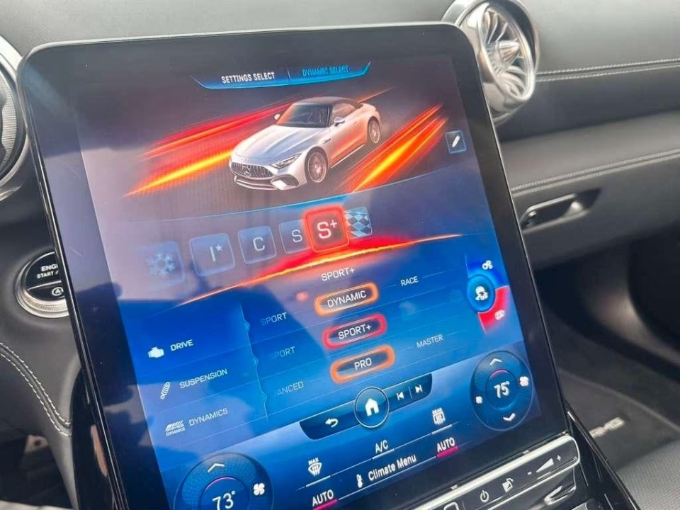 Mercedes-Benz SL 55 AMG - foto 11