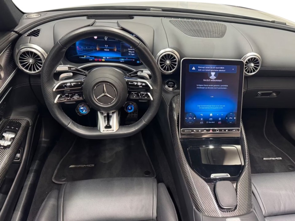 Mercedes-Benz SL 63 AMG - foto 8