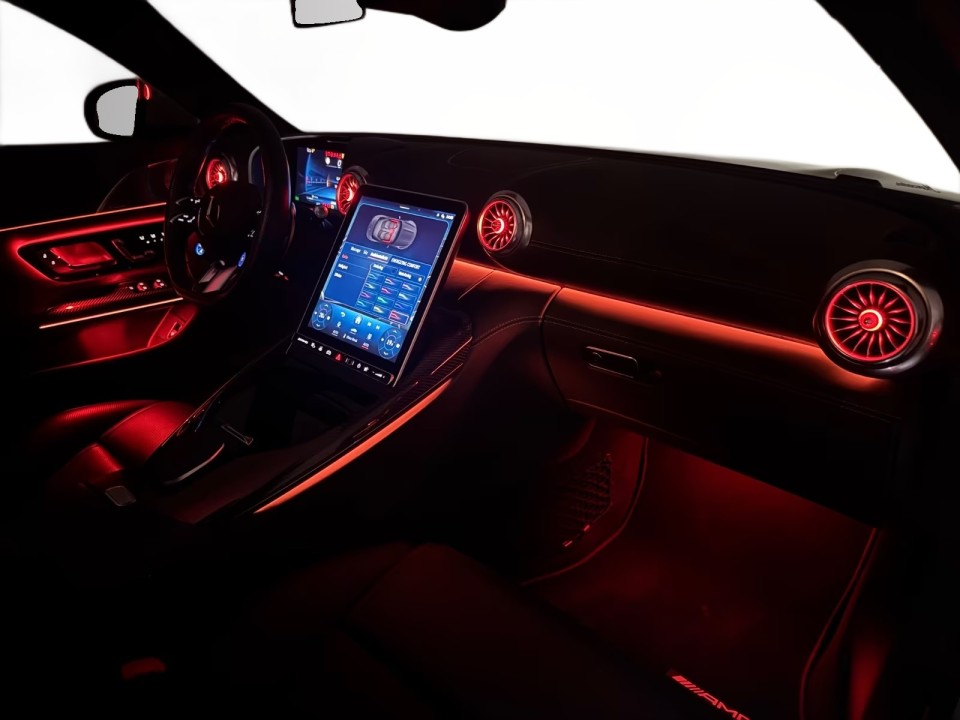 Mercedes-Benz SL 63 AMG - foto 14