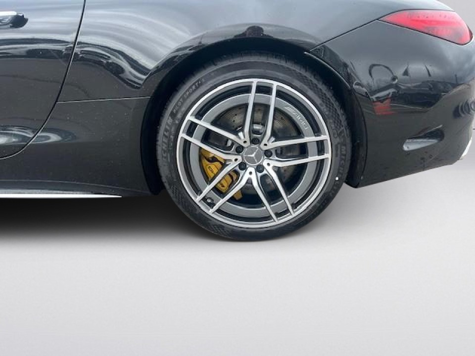 Mercedes-Benz SL 63 AMG - foto 16