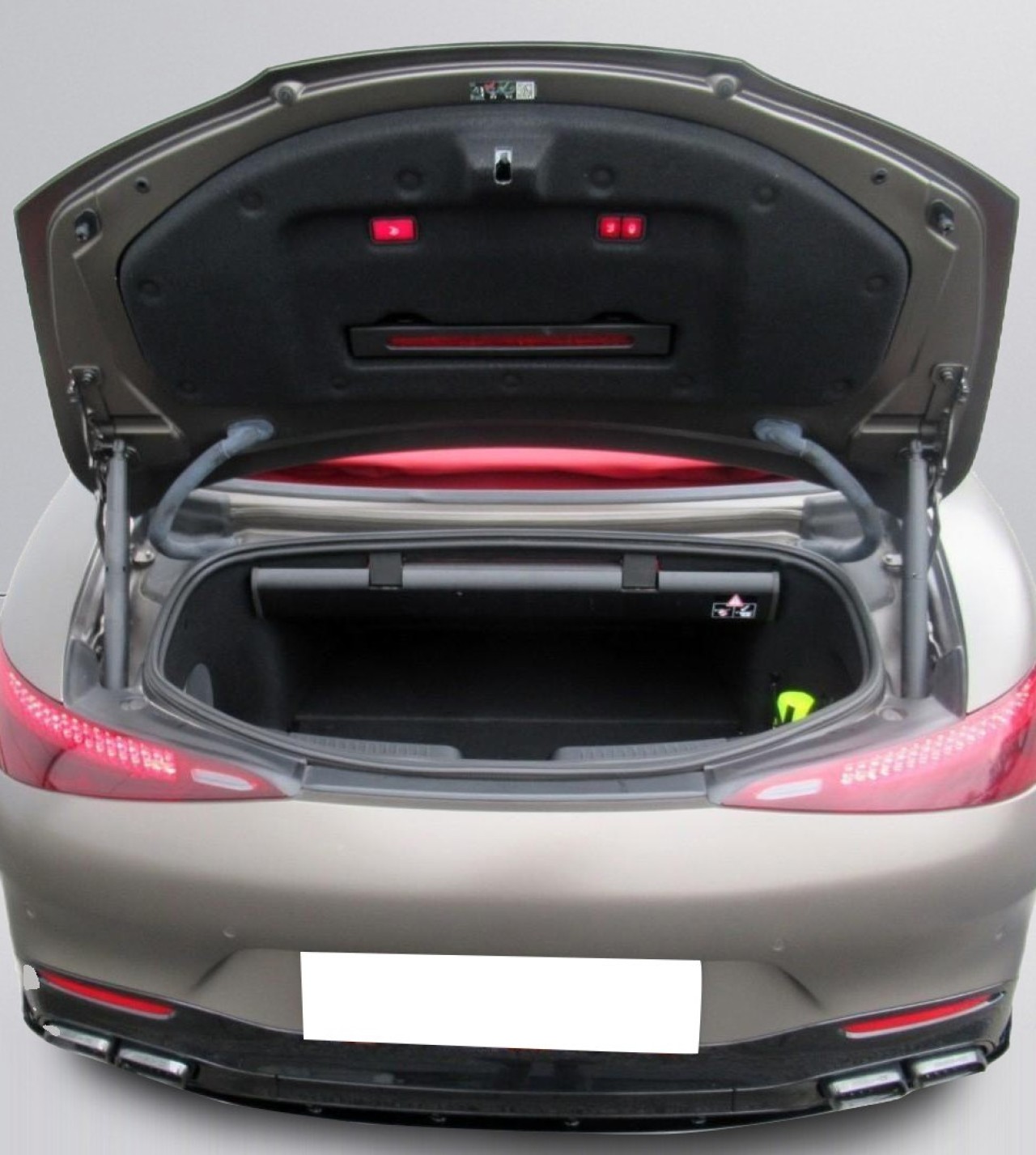 Mercedes-Benz SL 63 AMG - foto 27