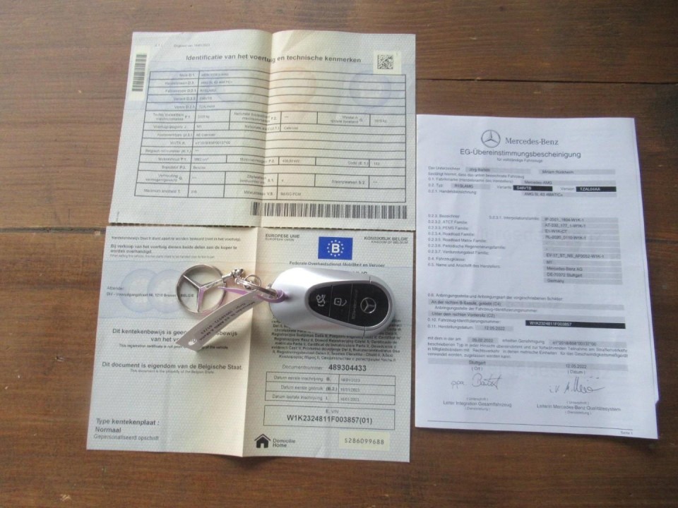 Mercedes-Benz SL 63 AMG - foto 28