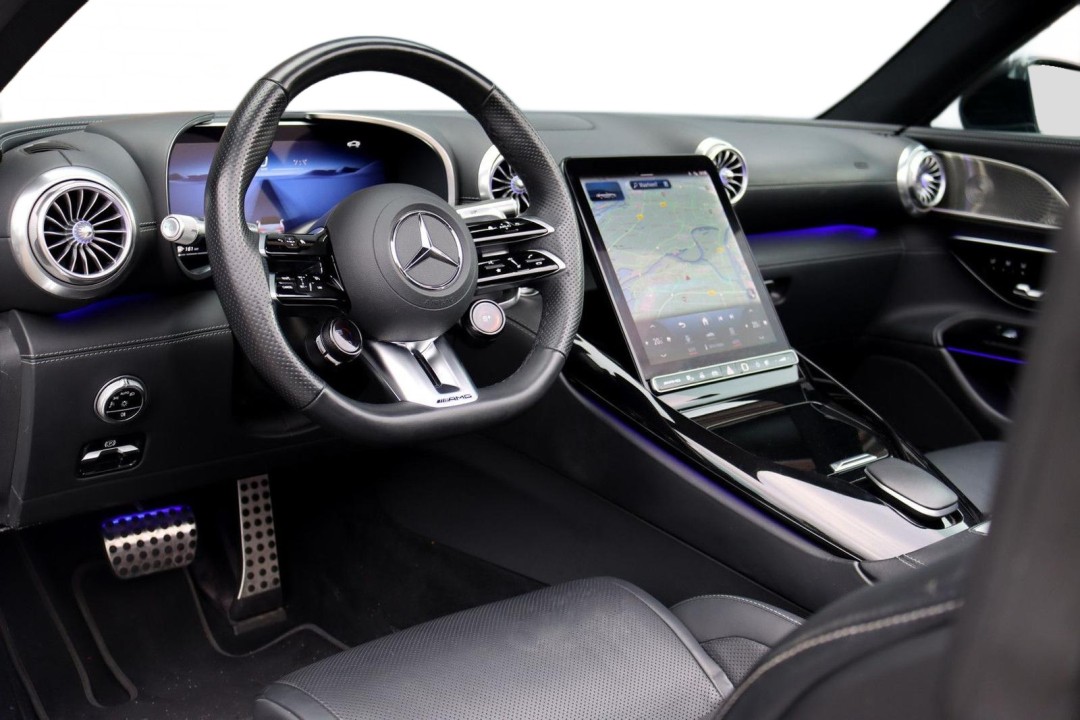 Mercedes-Benz SL 43 AMG - foto 12