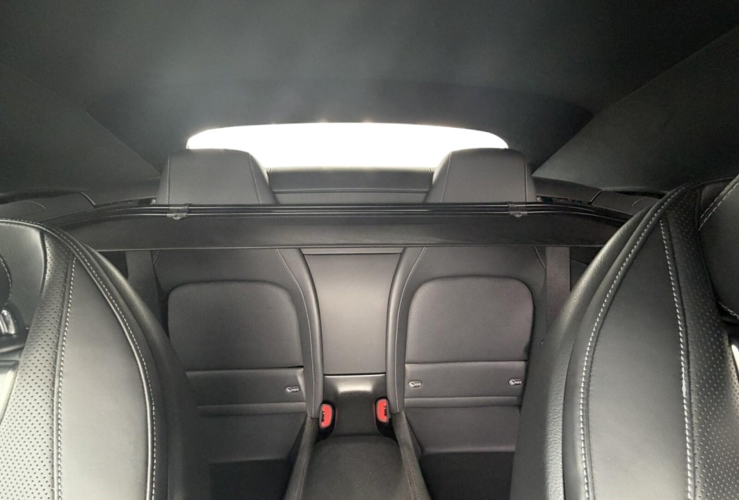 Mercedes-Benz SL 43 AMG - foto 11