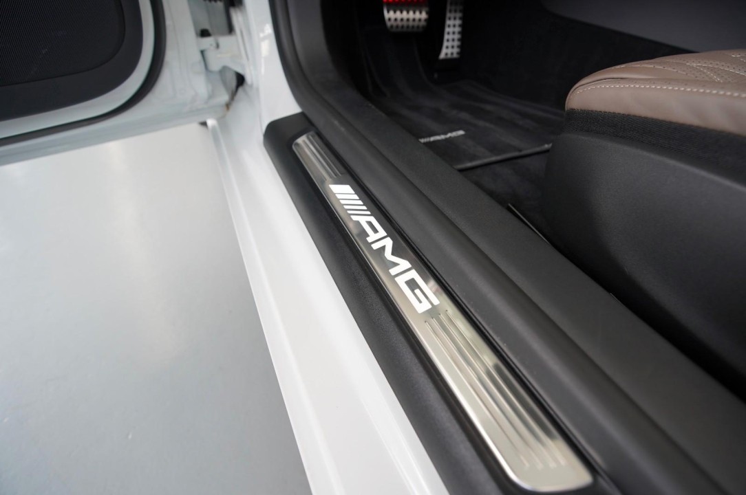 Mercedes-Benz SL 43 AMG - foto 40