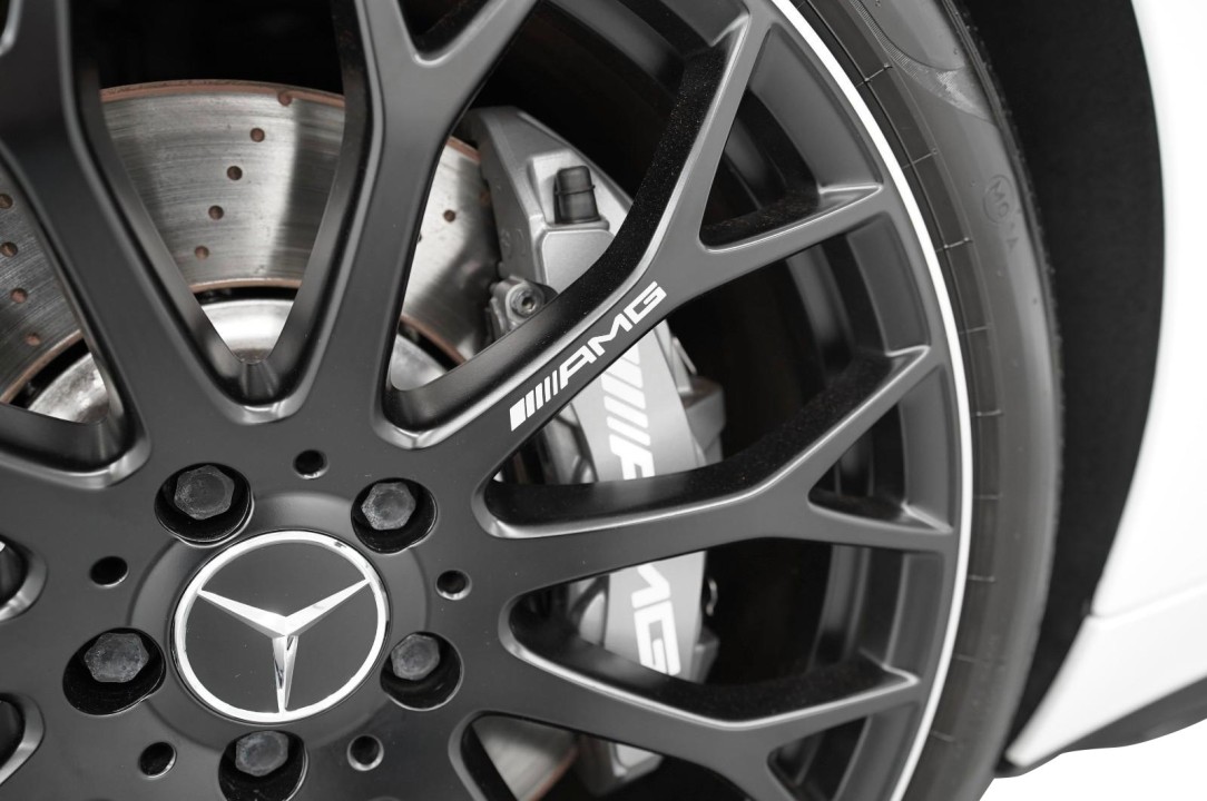 Mercedes-Benz SL 43 AMG - foto 45