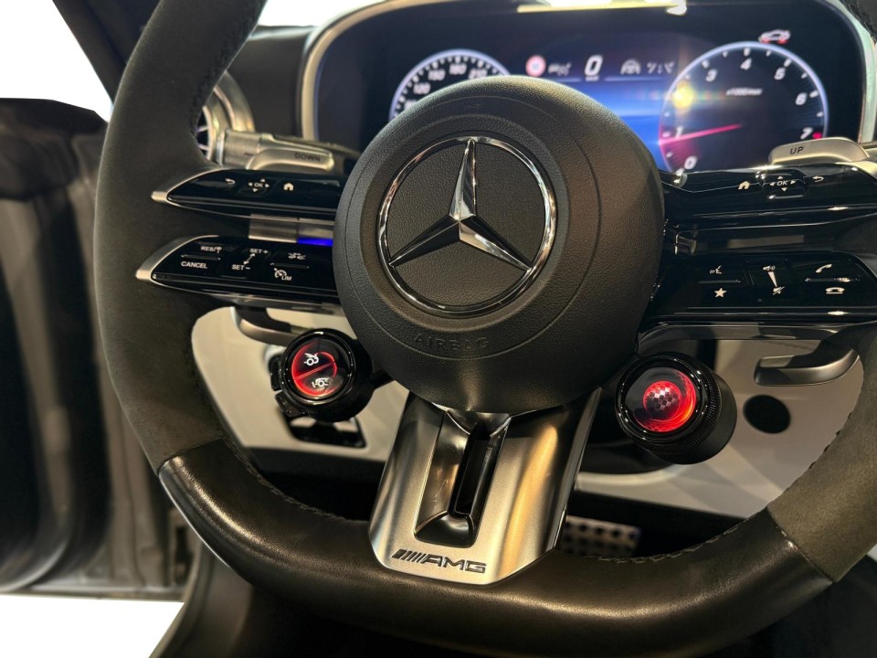 Mercedes-Benz SL 63 AMG - foto 22