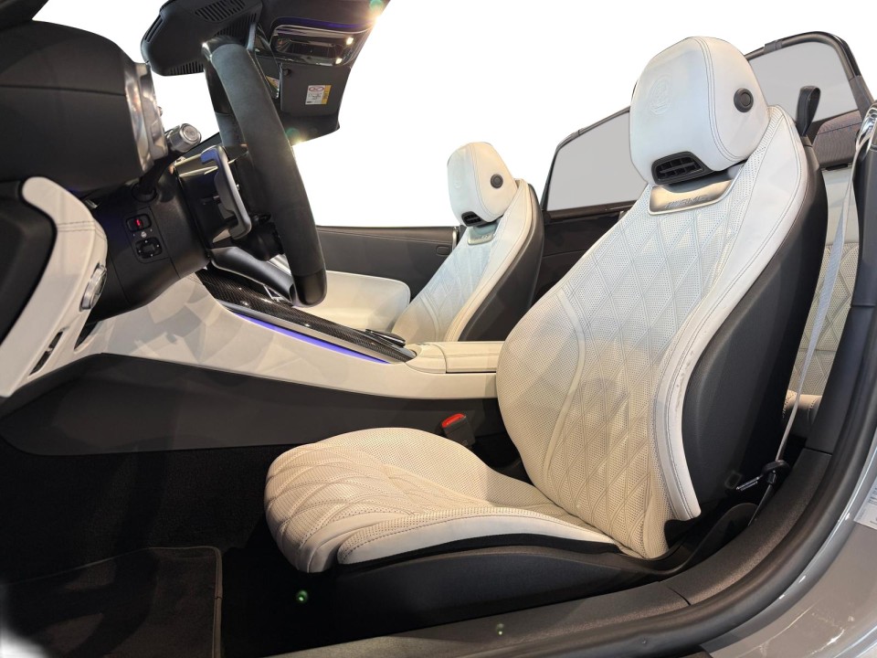 Mercedes-Benz SL 63 AMG - foto 13