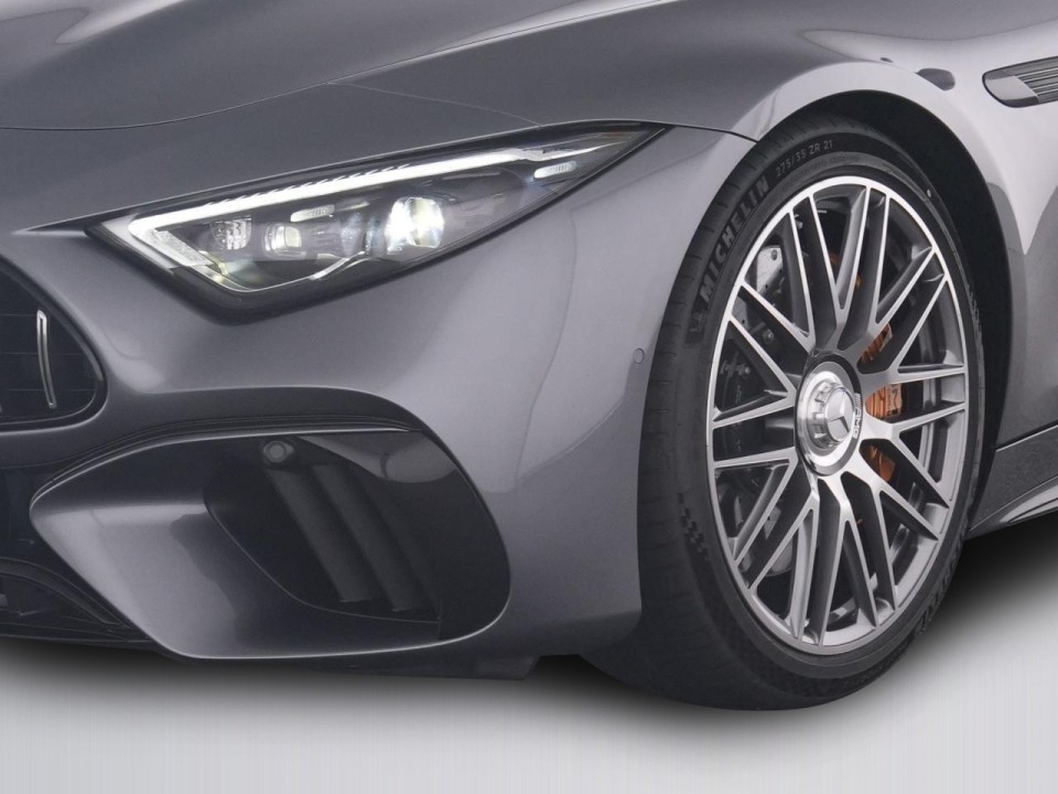 Mercedes-Benz SL 63 AMG - foto 16