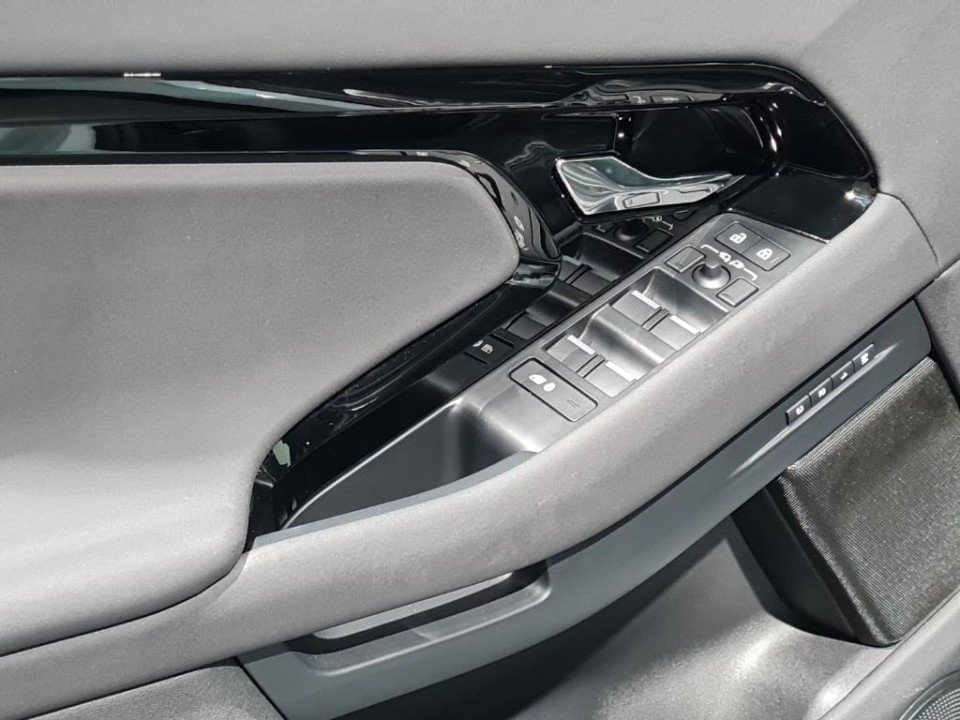 Land Rover Range Rover Evoque D200 Dynamic SE - foto 9