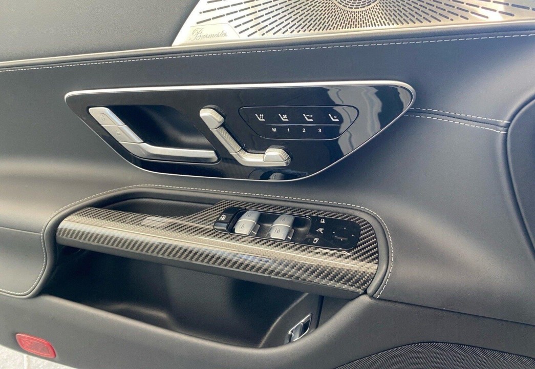 Mercedes-Benz SL 63 AMG - foto 13