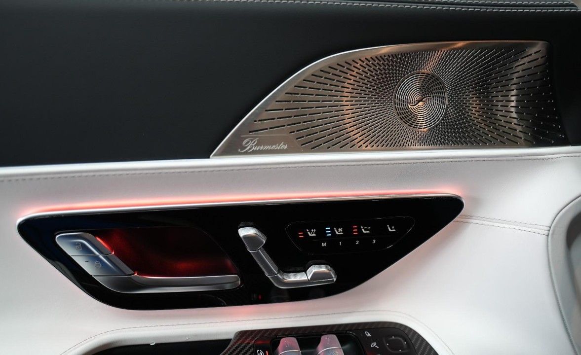 Mercedes-Benz SL 63 AMG 4MATIC - foto 43