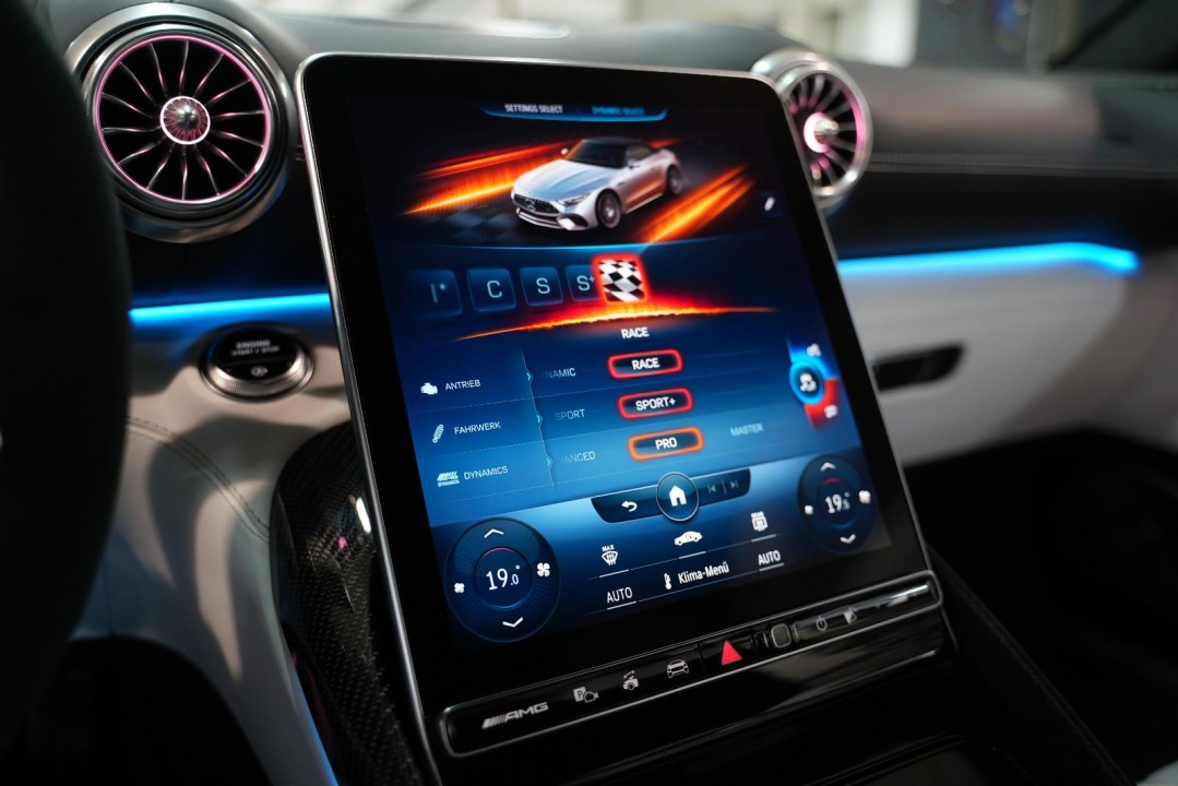 Mercedes-Benz SL 63 AMG 4MATIC - foto 37