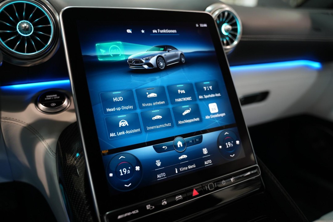 Mercedes-Benz SL 63 AMG 4MATIC - foto 41