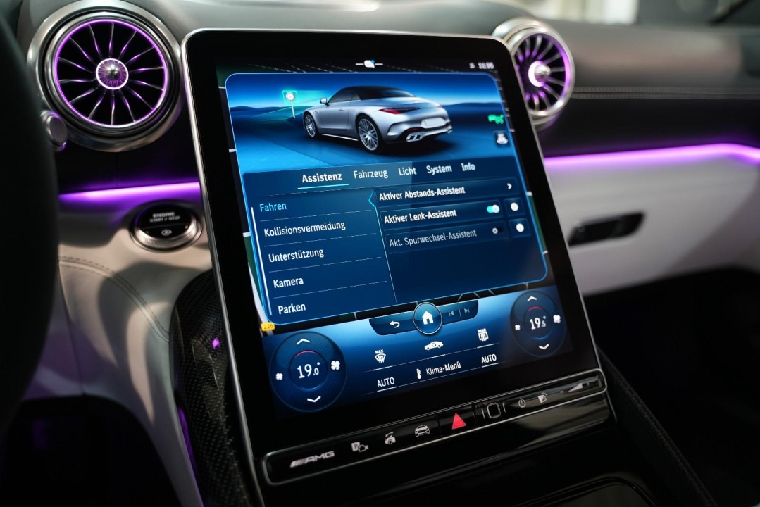 Mercedes-Benz SL 63 AMG 4MATIC - foto 22