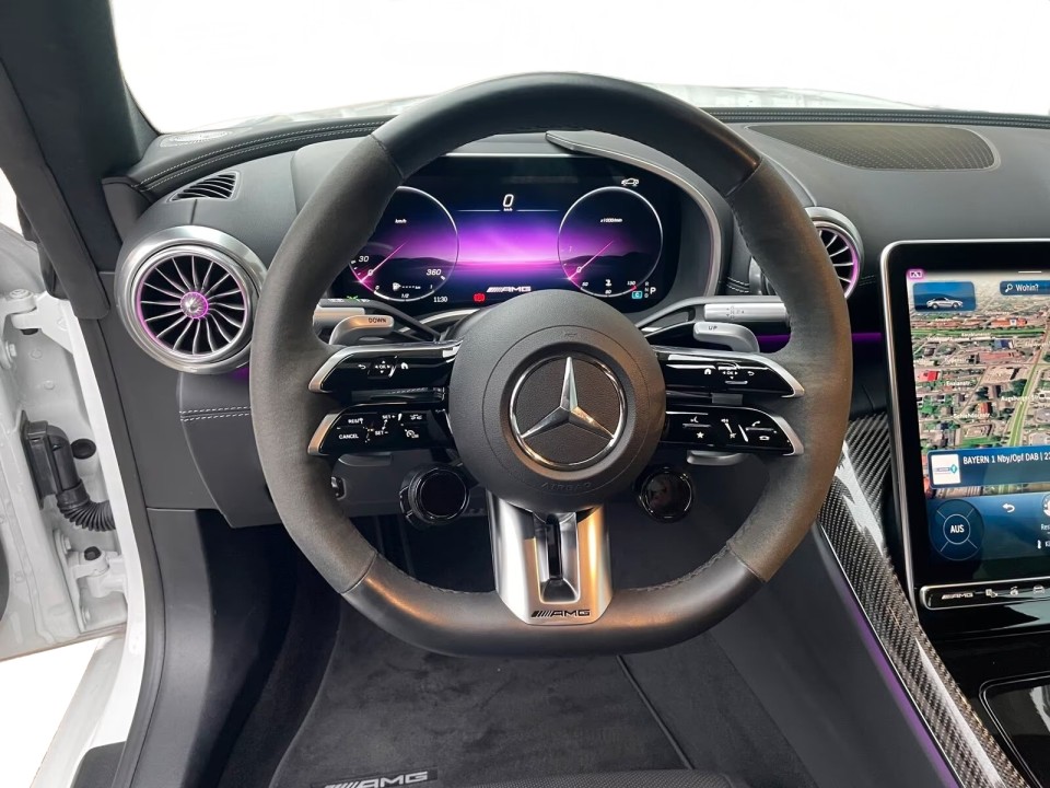 Mercedes-Benz SL 63 AMG - foto 7