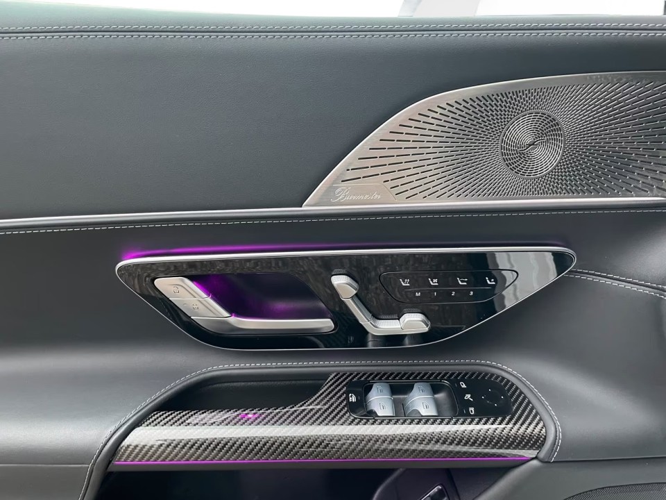 Mercedes-Benz SL 63 AMG - foto 19