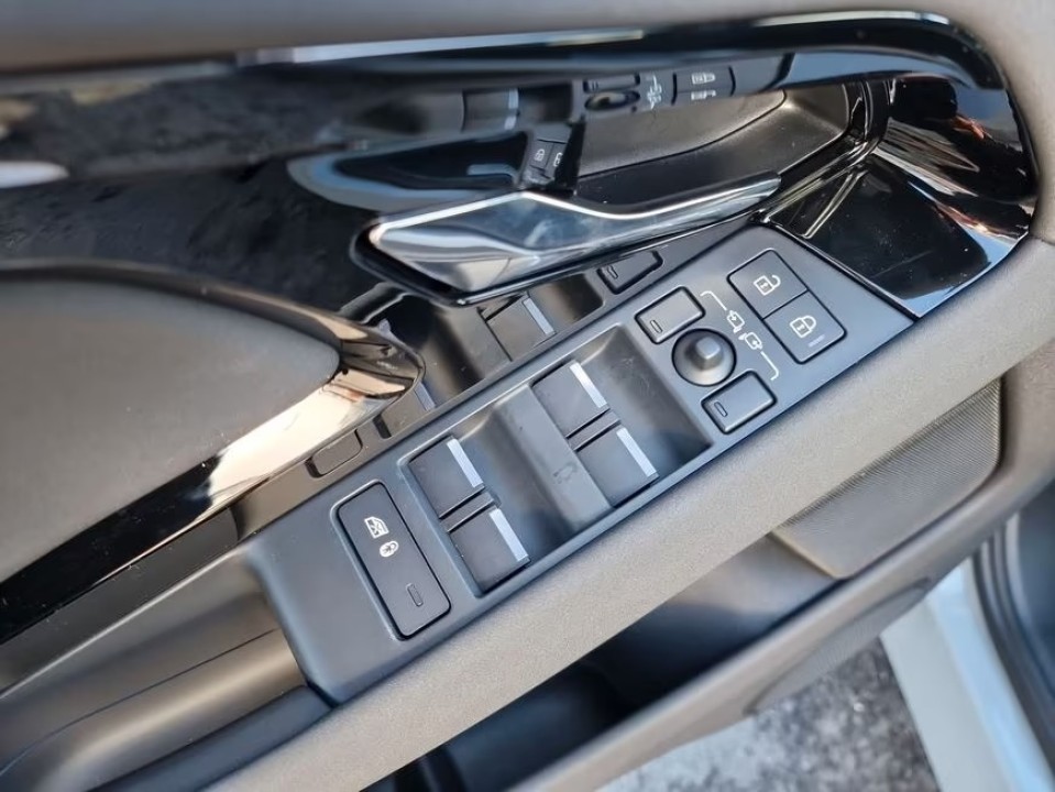 Land Rover Range Rover Evoque D200 Dynamic SE - foto 21