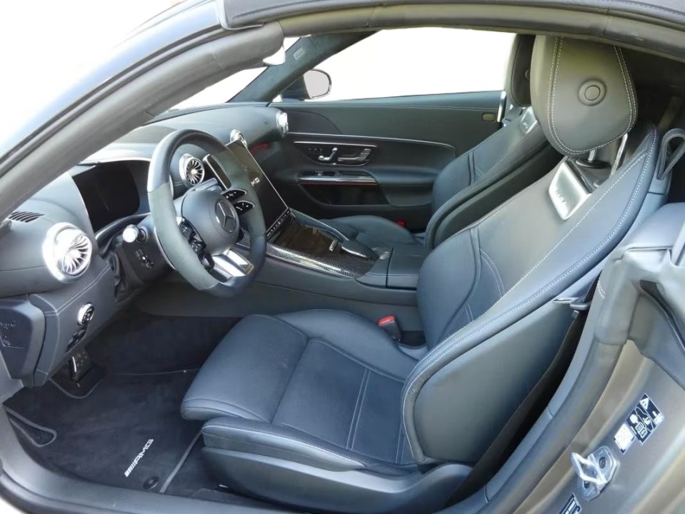 Mercedes-Benz SL 63 AMG - foto 9