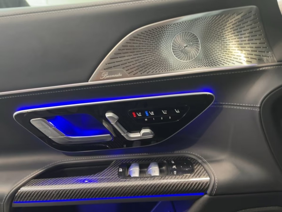 Mercedes-Benz SL 63 AMG 4MATIC - foto 13