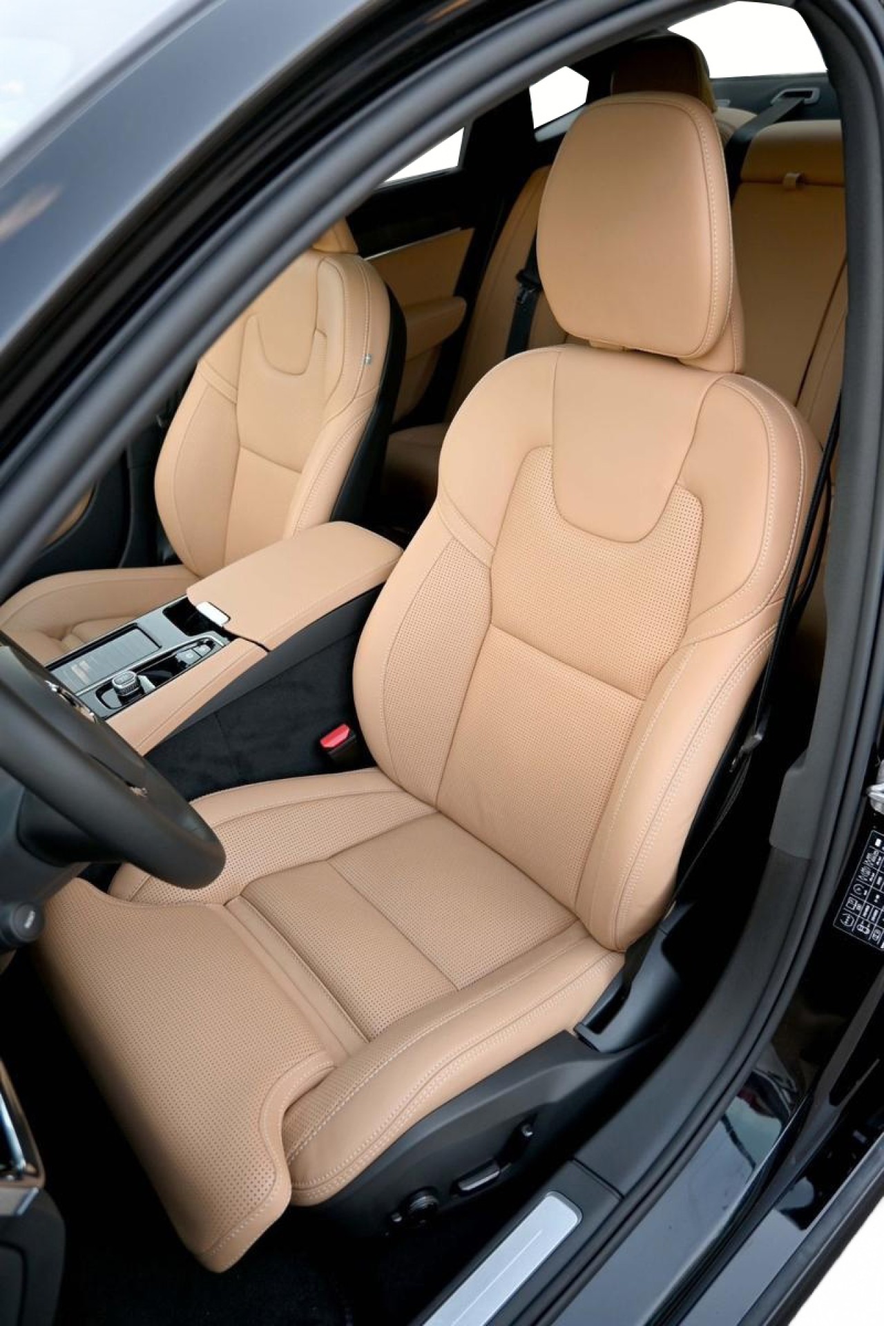 Volvo S90 Ultimate Dark - foto 8