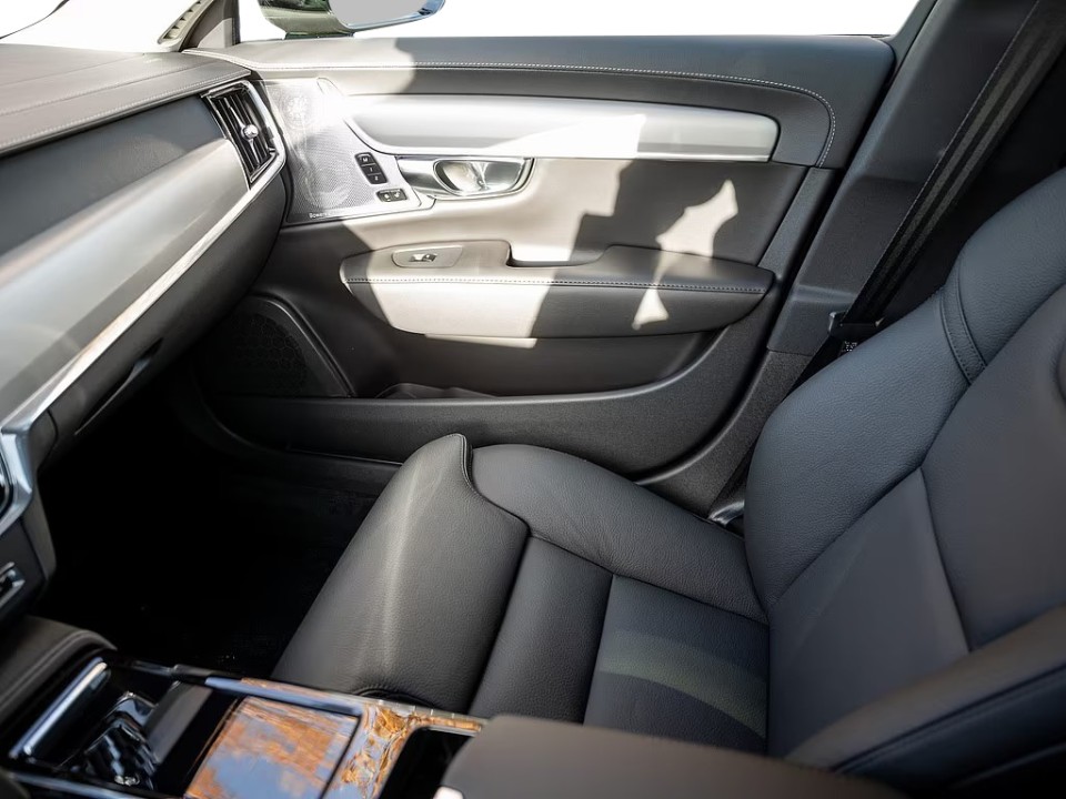 Volvo S90 T8 Ultimate Dark - foto 17