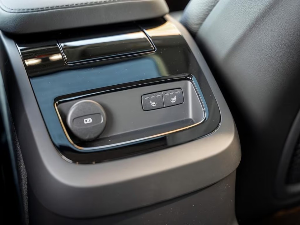 Volvo S90 T8 Ultimate Dark - foto 16