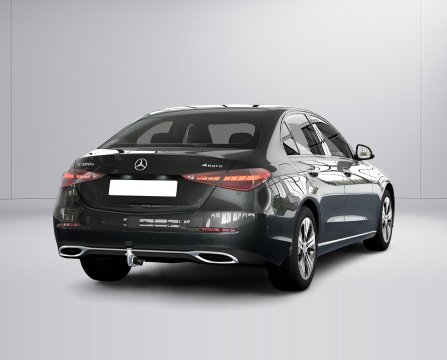 Mercedes-Benz C 300e 4MATIC (4)