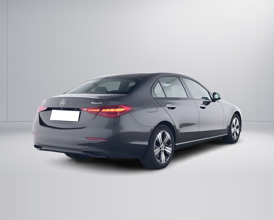 Mercedes-Benz C 300e 4MATIC (2)