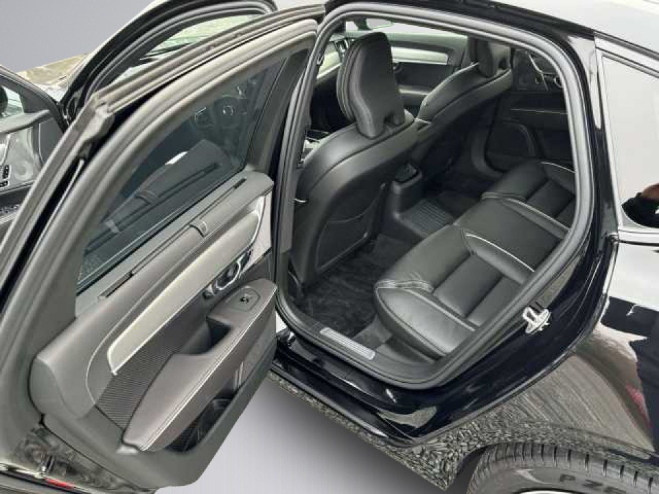 Volvo S90 Ultimate Dark T8 Recharge - foto 10