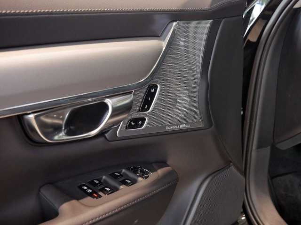 Volvo S90 T8 Ultimate Dark Recharge - foto 21