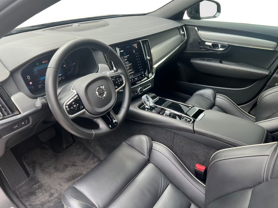 Volvo S90 T8 Recharge Plus Dark - foto 8