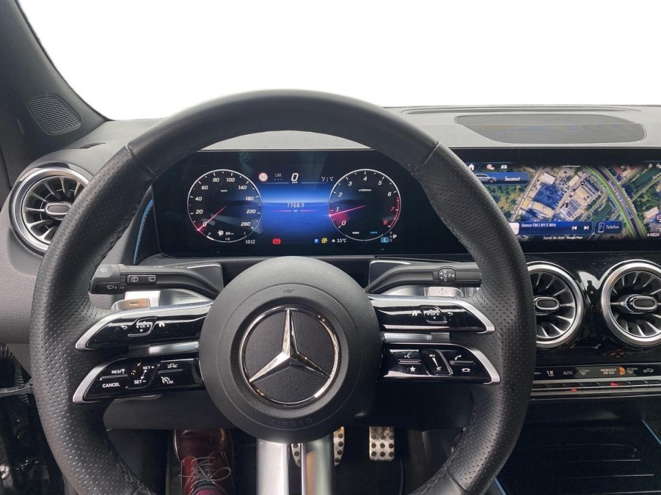 Mercedes-Benz GLB 220 4MATIC AMG Line - foto 14