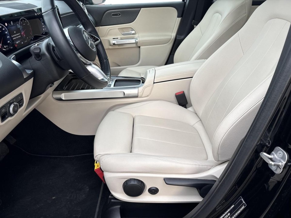 Mercedes-Benz GLB 220 4MATIC - foto 12