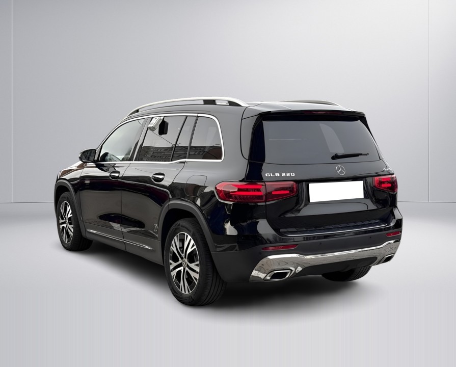 Mercedes-Benz GLB 220 4MATIC (5)