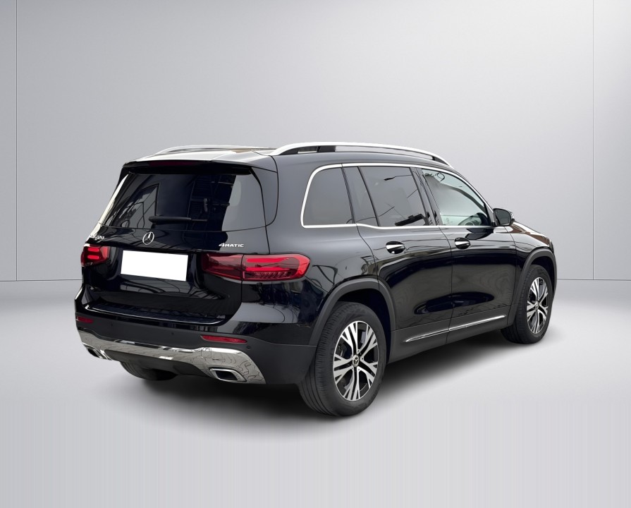Mercedes-Benz GLB 220 4MATIC (3)
