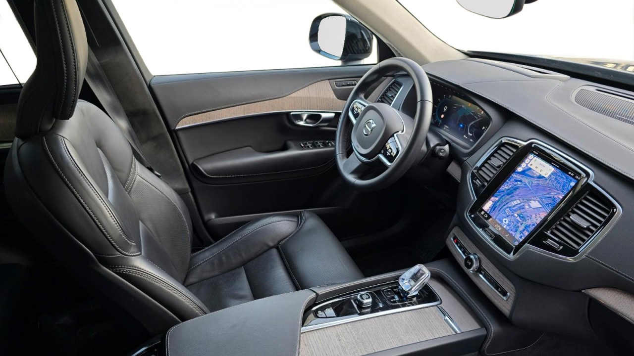 Volvo XC 90 B5 AWD Ultimate Dark - foto 14