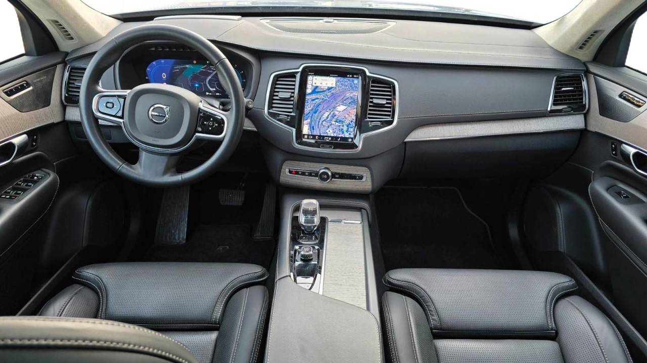 Volvo XC 90 B5 AWD Ultimate Dark - foto 15