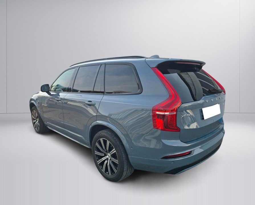 Volvo XC 90 B5 AWD Ultimate Dark (4)