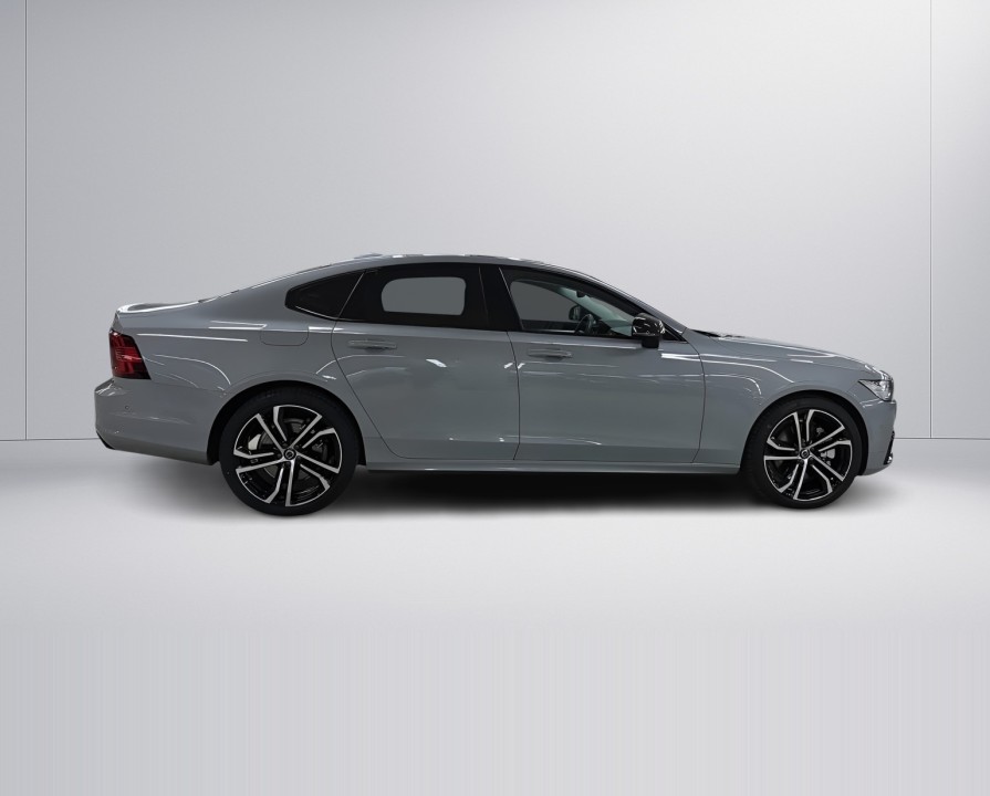 Volvo S90 Recharge T8 Ultimate Dark (2)