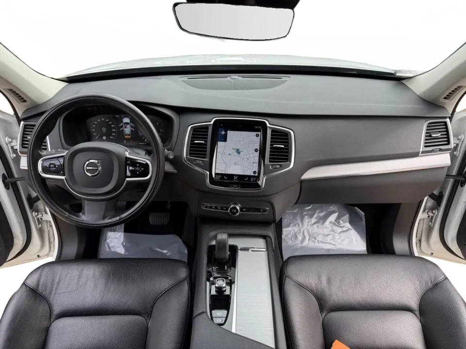 Volvo XC 90 B5 AWD Momentum Pro - foto 8