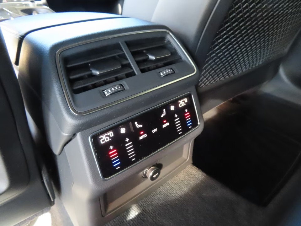 Audi A6 50 TDI Quattro S-Line - foto 10