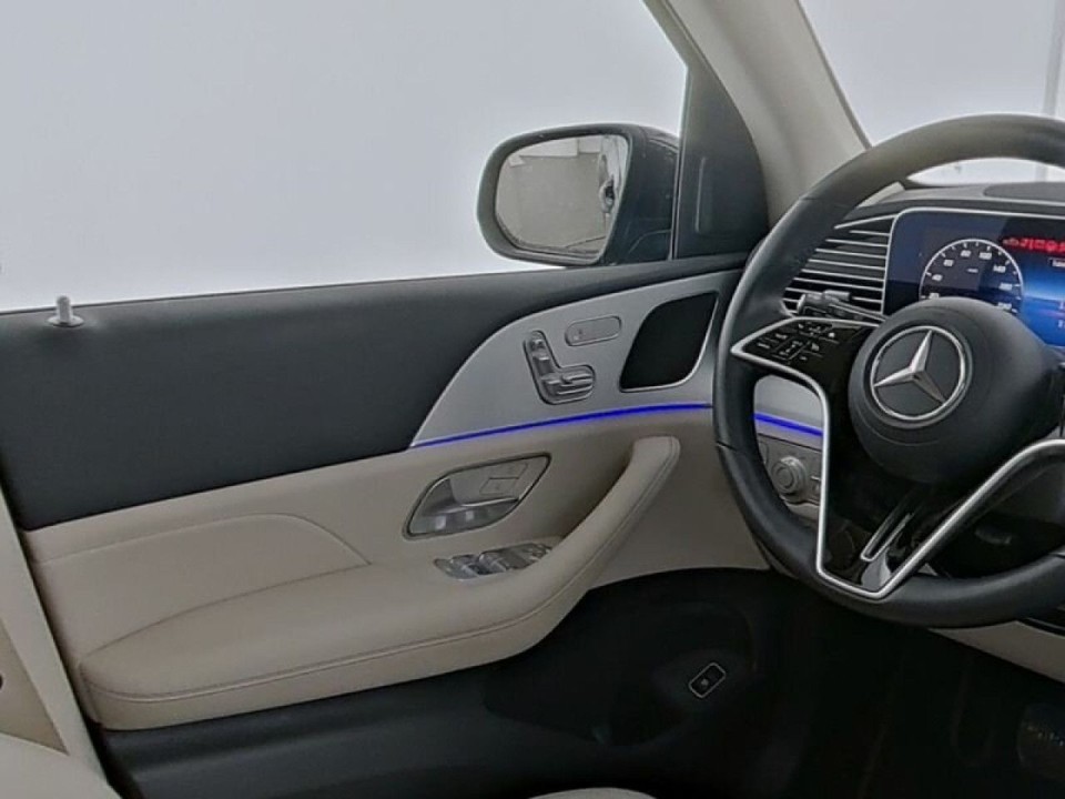 Mercedes-Benz GLE 350de 4MATIC - foto 8