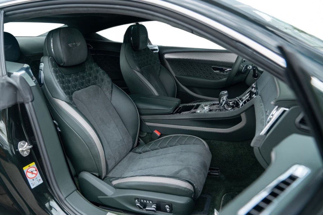 Bentley Continental GT - foto 16