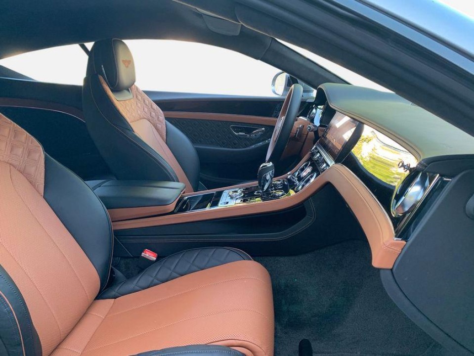 Bentley Continental GT - foto 11